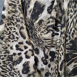 MNG Scarf 100% Polyester NWT Animal Leopard Print Stylish